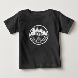 Camiseta De Bebé Cabaña rústica cabaña granero   Nombre de familia 