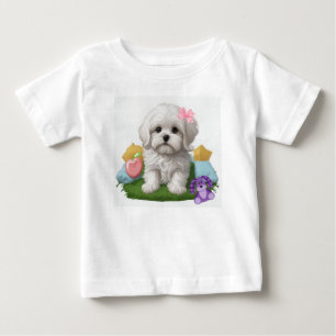 Camiseta De Bebé Cachorros malteses sentados con sus juguetes