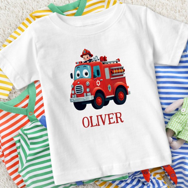 Camiseta De Bebé Camión de bomberos y bombero (Subido por el creador)