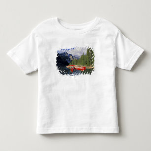 Camiseta De Bebé Canadá, Alberta, Moraine Lake. La superficie vidri
