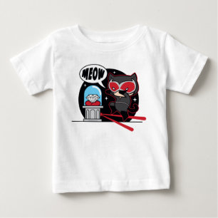 Camiseta De Bebé Chibi Catwoman Stealing A Diamond