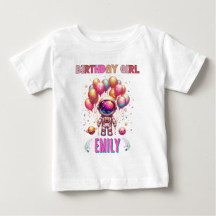 Camiseta De Bebé Chica de cumpleaños en el espacio exterior