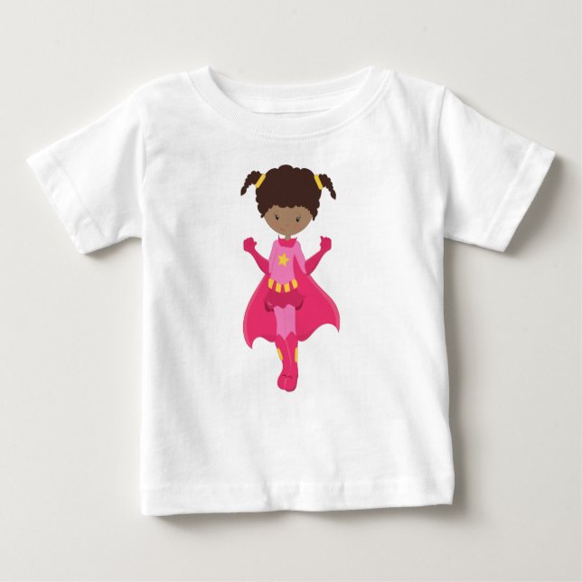 Camiseta De Bebé Chica Superhéroe, Chica Afroamericana, Capa Rosa (Anverso)
