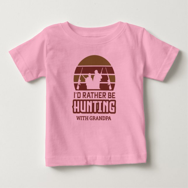 Camiseta De Bebé Chicas con las que preferiría cazar con abuelo   (Anverso)