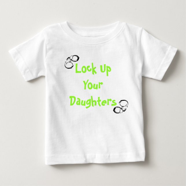 Camiseta De Bebé Cierra A Tus Hijas (Anverso)