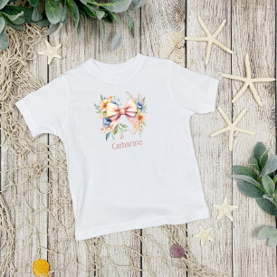 Camiseta De Bebé Cinta Rosa Monograma Coquette Flores Acuarela