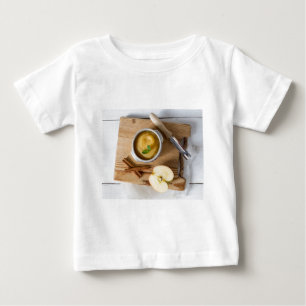 Camiseta De Bebé Compota de manzana con canela en tazón de gres