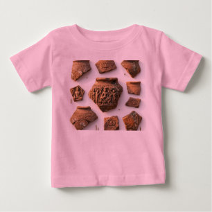 Camiseta de bebé con patrón de antiguo artefacto d