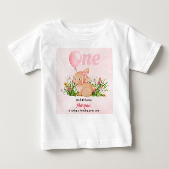 Camiseta De Bebé Conejito Adorable Cumple Uno Fiesta de Cumpleaños  (Anverso)