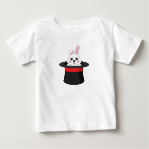 Camiseta De Bebé Conejito en Gorra del asistente