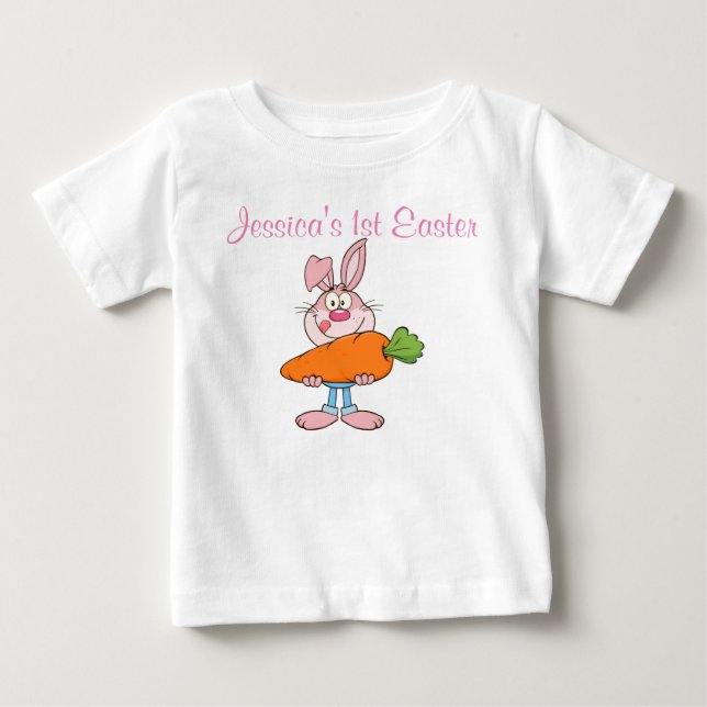 Camiseta De Bebé Conejito rosado con gran Personalizado de zanahori (Anverso)