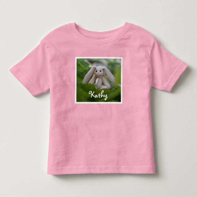 Camiseta De Bebé Conejo de peluche rosa personalizado (Anverso)