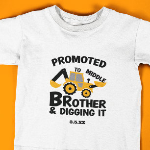 Camiseta De Bebé Construction Middle Brother Digging It Kid