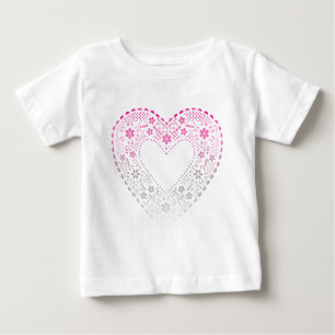 Camiseta De Bebé Corazón de encaje de gradiente rosado