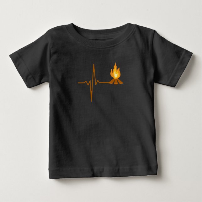 Camiseta De Bebé Corazón de fogata de camping (Anverso)