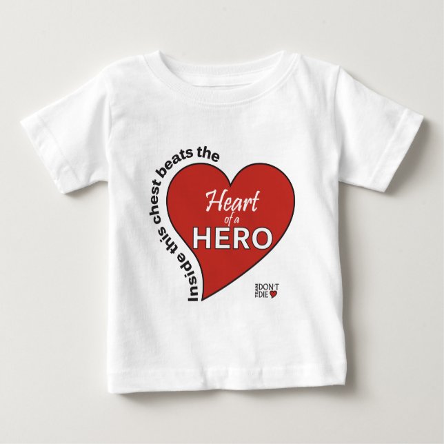 Camiseta De Bebé Corazón de un héroe (Anverso)