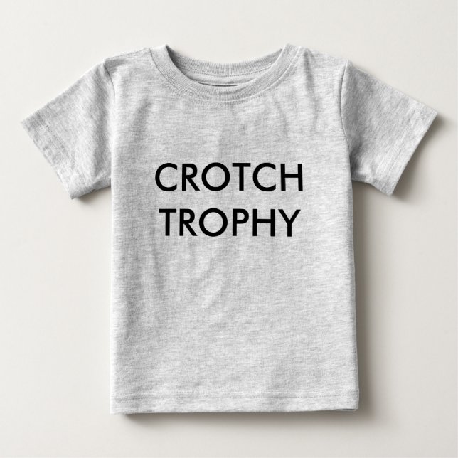 CAMISETA DE BEBÉ CROTCH TROPHY (Anverso)