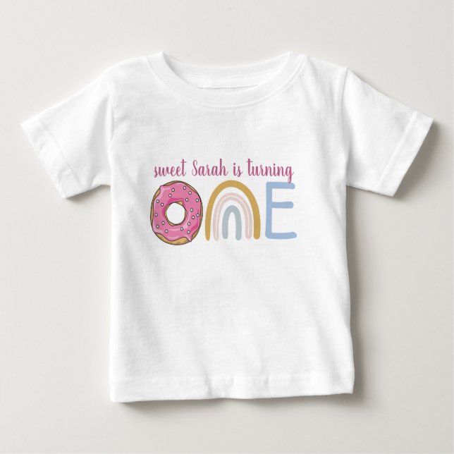 Camiseta De Bebé Cumpleaños personalizado primero (Anverso)