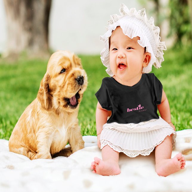 Camiseta De Bebé Cute Bestie Bestie Niña Diseño Cardíaco Bebé Rosa  (Subido por el creador)