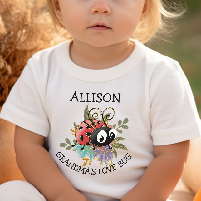 Camiseta De Bebé Cuto Whimsical Love Bug Ladybug Floral Name (Subido por el creador)