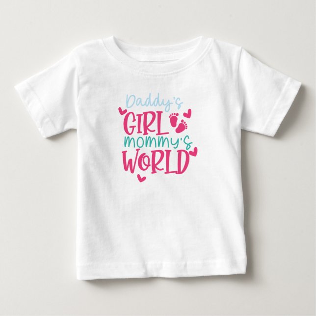 Camiseta De Bebé Daddys Chica Mommys World (Anverso)