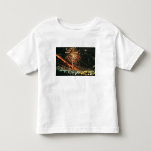 Camiseta De Bebé Desfile de antorchas y fuegos artificiales durante