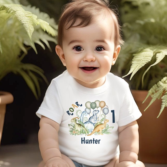 Camiseta De Bebé Dinosaur Boy Blue Green Name 1er cumpleaños (Dinosaur Boy Blue Green Name 1st Birthday Baby T-Shirt)