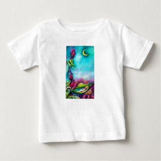 CAMISETA DE BEBÉ DORMIR DE THUMBELINA ENTRE HOJAS ROSAS