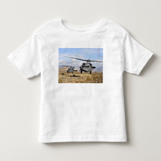 Camiseta De Bebé Dos helicópteros HH-60 Pavehawk preparándose para  (Anverso)