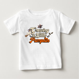Camiseta De Bebé Dulce Bruja de Halloween y Elementos Espeluznantes