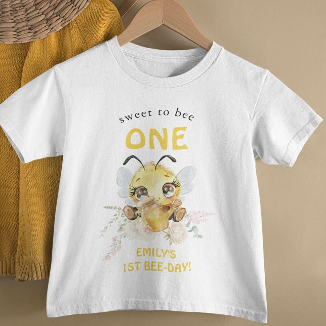 Camiseta De Bebé Dulce para ser el primer cumpleaños de ONE (Subido por el creador)