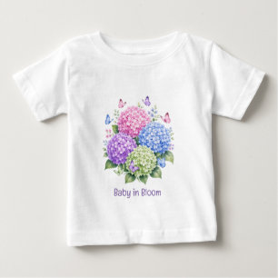 Camiseta De Bebé Dulces Hortensias y Shower de Bebé de Mariposa