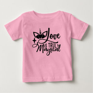 Camiseta De Bebé El amor es verdaderamente mágico Unicornio