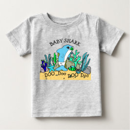 Camiseta De Bebé El bebé de un bebé de tiburón personalizado