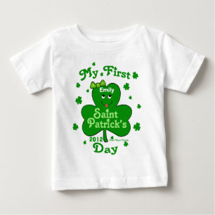 Camiseta De Bebé El día de primer St Patrick de la niña conocida de