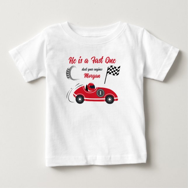 Camiseta De Bebé Él es un auto rápido de raza roja festivo (Anverso)