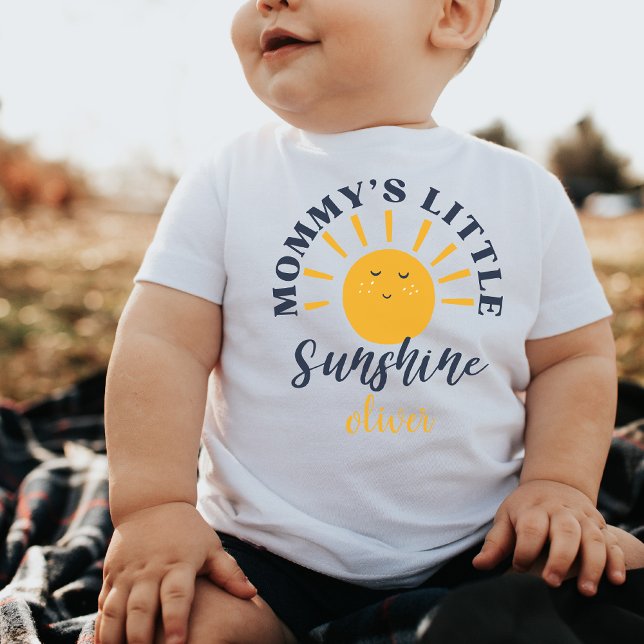 Camiseta De Bebé El gracioso regalo de Personalizado de mamá para r (Subido por el creador)
