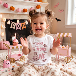 Camiseta De Bebé El nombre personalizado es una Pinkoween Girl espe