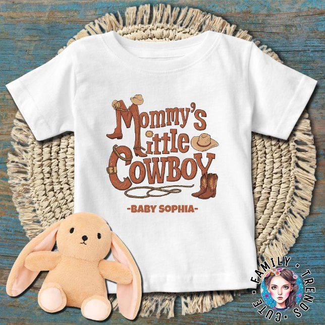 Camiseta De Bebé El Pequeño Vaquero de Mamá (Subido por el creador)