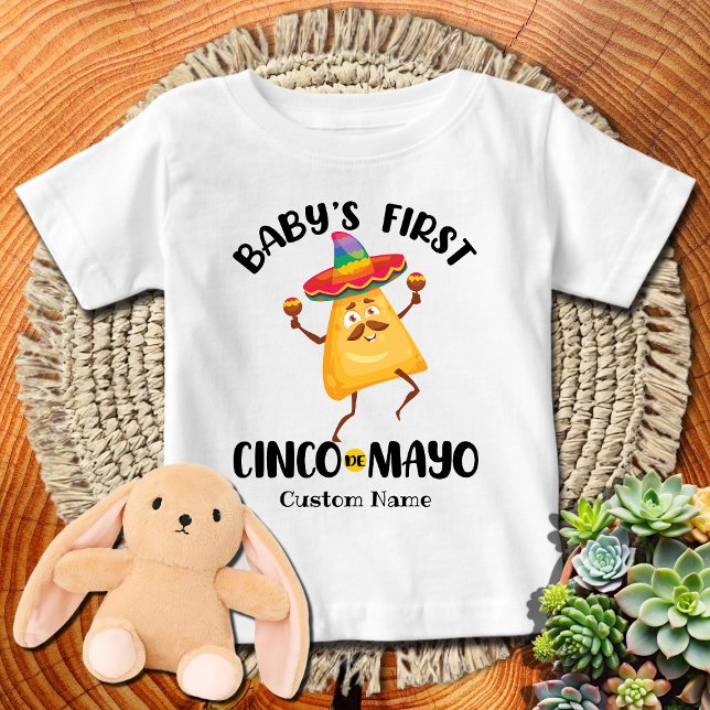 Camiseta De Bebé El primer Cinco de Mayo de bebé personalizado (Subido por el creador)
