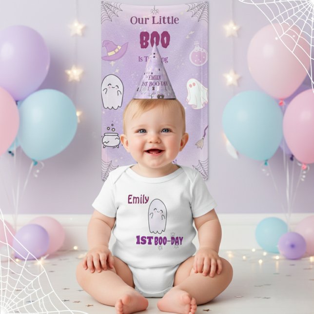 Camiseta De Bebé El primer cumpleaños de Halloween de nuestra peque (Subido por el creador)