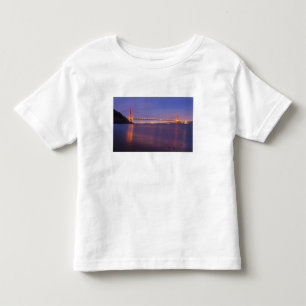 Camiseta De Bebé El puente Golden Gate al anochecer desde Kirby Cov
