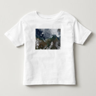 Camiseta De Bebé El río Mackenzie vacia en la bahía de Mackenzie