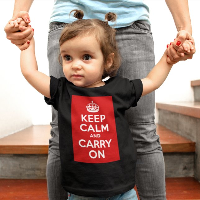 Camiseta De Bebé El rojo mantiene la calma y continúa (Red Keep Calm and Carry On Baby T-Shirt)