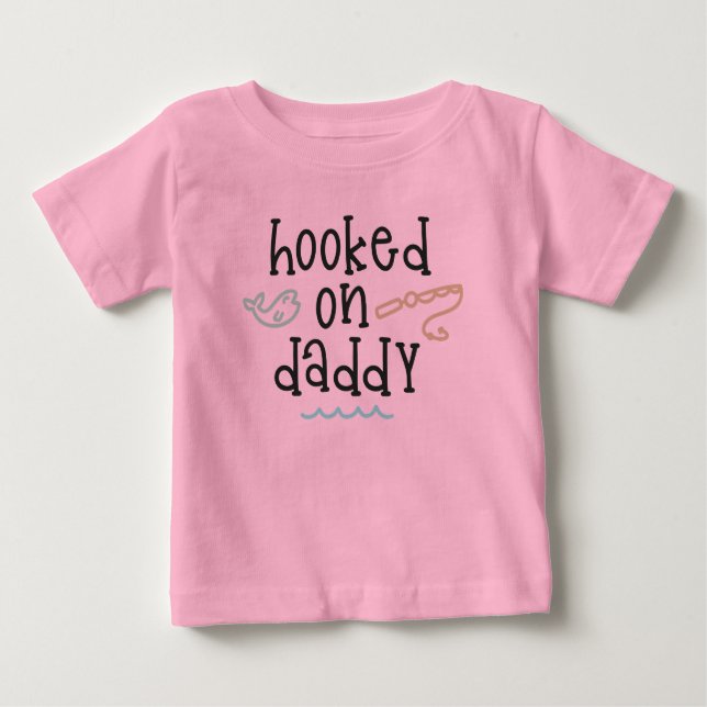 Camiseta De Bebé Enganchado Con Papi Baby T-Shirt (Anverso)
