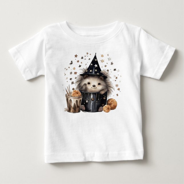 CAMISETA DE BEBÉ ERIZO DE HALLOWEEN ADORABLE EN UN BALDE (Anverso)