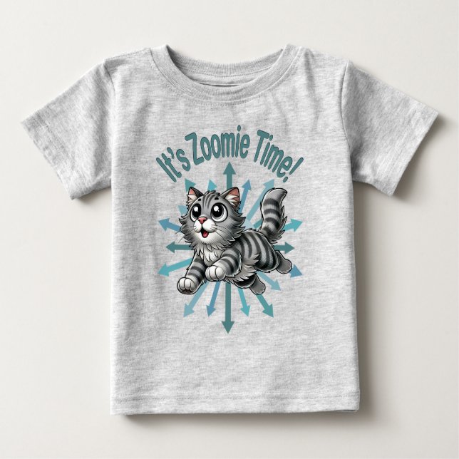 Camiseta De Bebé Es el gato de Zoomie Time Gray Tabby (Anverso)
