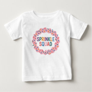 Camiseta De Bebé Escuadrón de rociadores Bebé Sprinkle