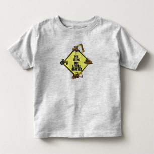 Camiseta De Bebé estoy cavando siendo el pequeño hermano