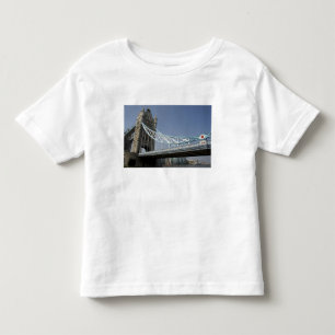 Camiseta De Bebé Europa, Inglaterra, Londres. Puente torre sobre lo